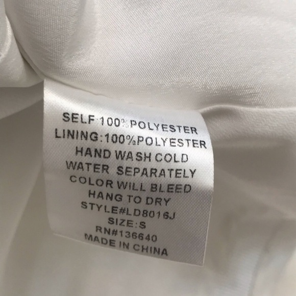 L’ATISTE Backless Dress - Picture 7 of 7